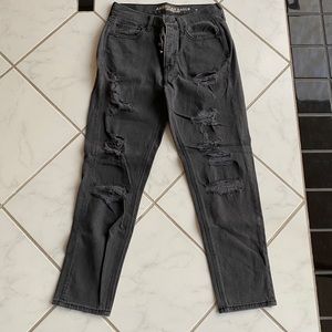 American Eagle Vintage High Rise Jeans